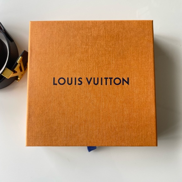 LV INITIALES 30MM REVERSIBLE BELT - Picture 6 of 6